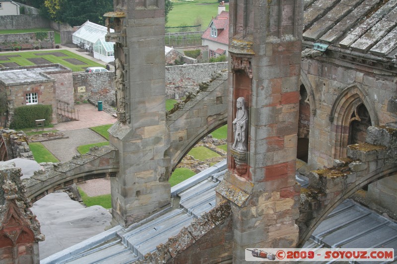 The Scottish Borders - Melrose Abbey
Cloisters Rd, the Scottish Borders, The Scottish Borders TD6 9, UK
Mots-clés: Eglise Ruines