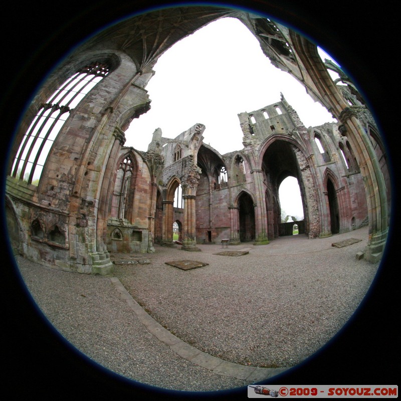 The Scottish Borders - Melrose Abbey
Cloisters Rd, the Scottish Borders, The Scottish Borders TD6 9, UK
Mots-clés: Eglise Ruines Fish eye