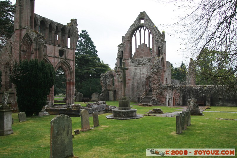 The Scottish Borders - Dryburgh Abbey
Saint Boswells, The Scottish Borders, Scotland, United Kingdom
Mots-clés: Eglise Ruines