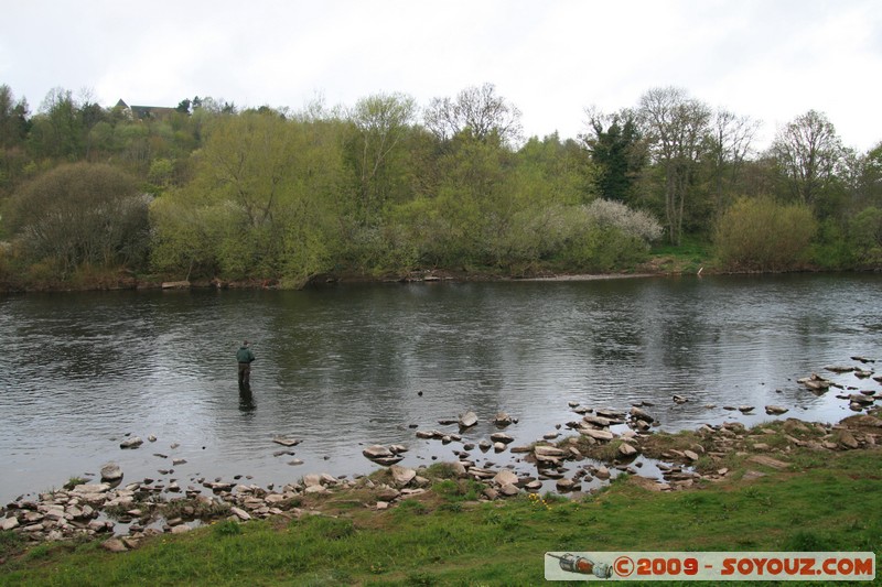 The Scottish Borders - Dryburgh Abbey - Fishermen
Saint Boswells, The Scottish Borders, Scotland, United Kingdom
Mots-clés: pecheur Riviere