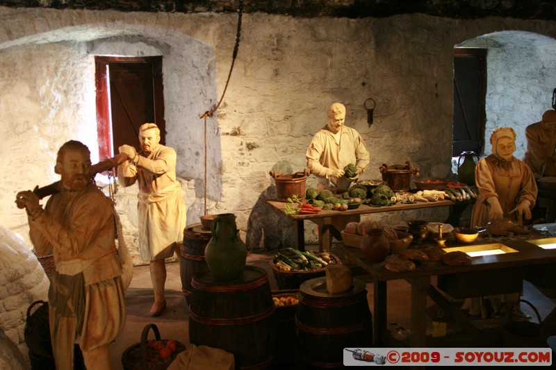 Stirling Castle - Medieval Kitchen
Ballengeich Pass, Stirling FK8 1, UK
Mots-clés: chateau Moyen-age