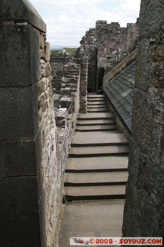 Doune Castle
Doune, Stirling, Scotland, United Kingdom
Mots-clés: chateau Moyen-age Movie location