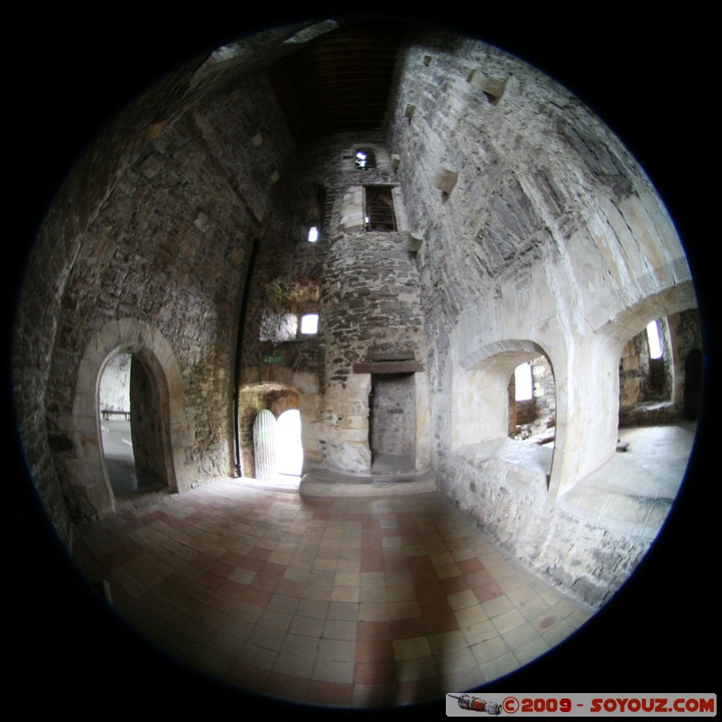 Doune Castle
Doune, Stirling, Scotland, United Kingdom
Mots-clés: chateau Moyen-age Movie location Fish eye