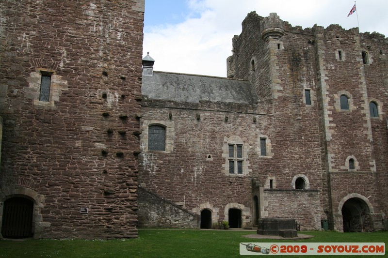 Doune Castle
Doune, Stirling, Scotland, United Kingdom
Mots-clés: chateau Moyen-age Movie location