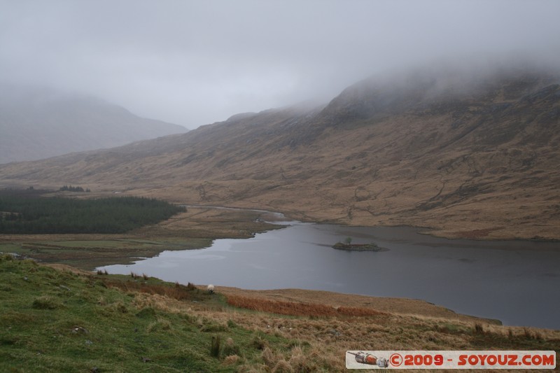 Mull - Loch Sguabain and Airdeylais
A849, Argyll and Bute PA65 6, UK
Mots-clés: Lac brume