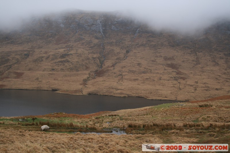 Mull - Loch Sguabain and Airdeylais
A849, Argyll and Bute PA65 6, UK
Mots-clés: Lac brume