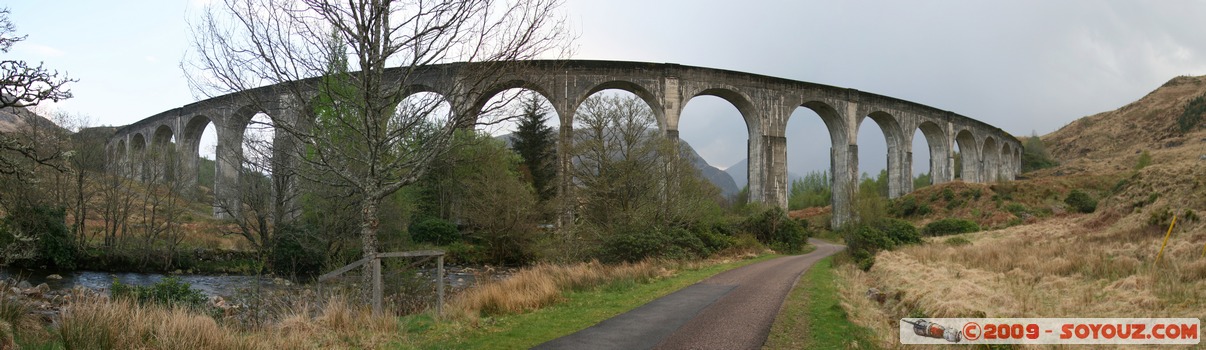 Highland - Glenfinnan Viaduct (Harry Potter bridge) 
Glenfinnan, Highland, Scotland, United Kingdom
Mots-clés: Pont Movie location Harry Potter