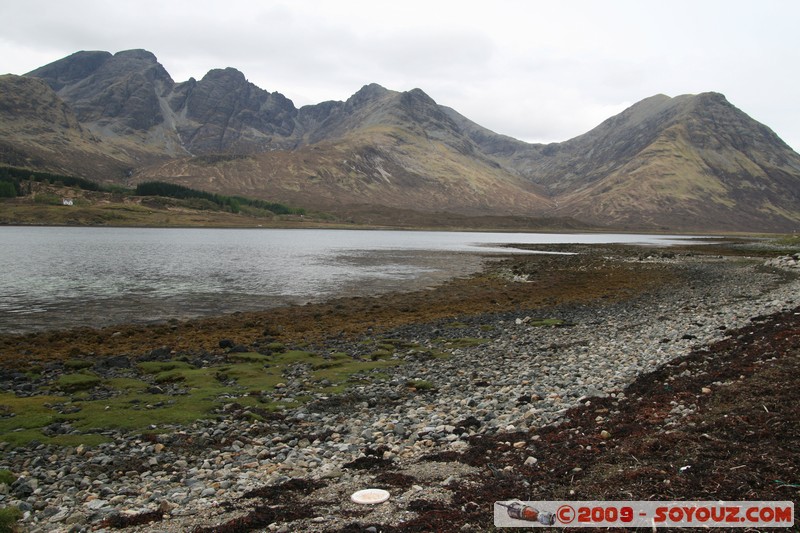 Skye - Cuillin Hills
B8083, Highland IV49 9, UK
Mots-clés: Cuillin Hills Montagne mer