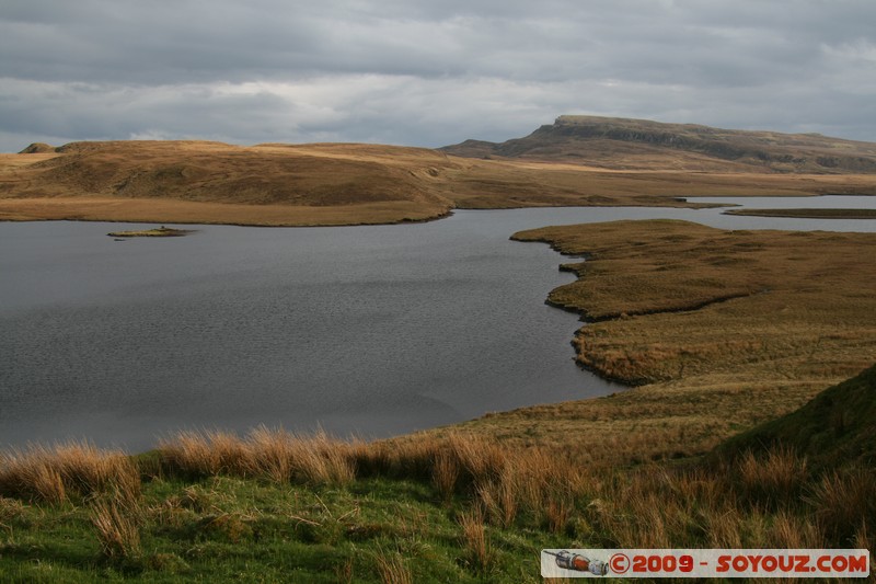 Skye - Loch Leathan
A855, Highland IV51 9, UK
Mots-clés: Lac paysage