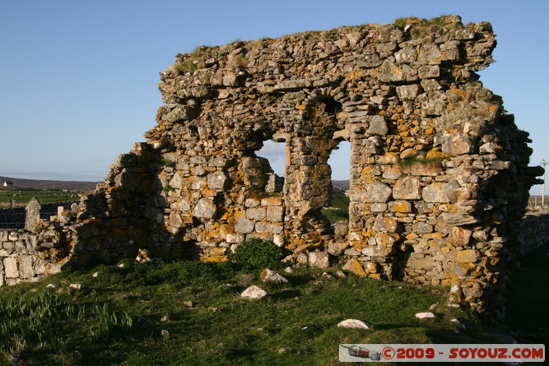 Hebridean Islands - South Uist - Howmore - Ruins of a church
Howmore, Western Isles, Scotland, United Kingdom
Mots-clés: Eglise Ruines sunset