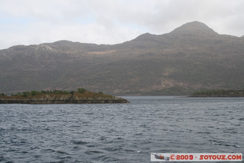 Highland - Kyle of Lochalsh - view on Skye
Kyle of Lochalsh, Highland, Scotland, United Kingdom
Mots-clés: mer