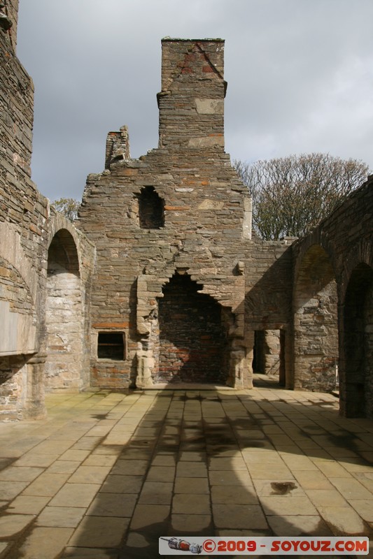 Orkney - Kirkwall - Earl's Palace
Watergate, Orkney Islands KW15 1, UK
Mots-clés: chateau Ruines