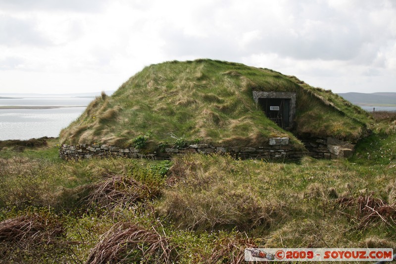 Orkney - Rousay - Taversoe Tuick
Redland, Orkney, Scotland, United Kingdom
Mots-clés: prehistorique cairns