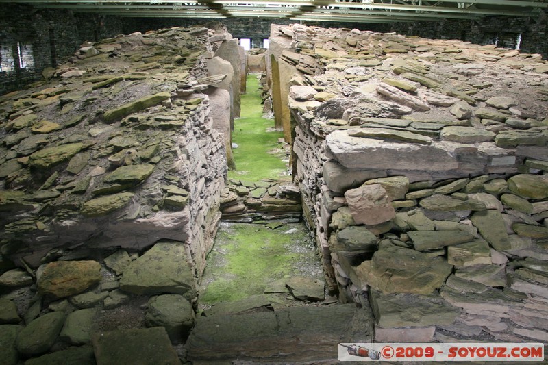 Orkney - Rousay - Midhowe Cairns
Georth, Orkney, Scotland, United Kingdom
Mots-clés: Ruines cairns prehistorique