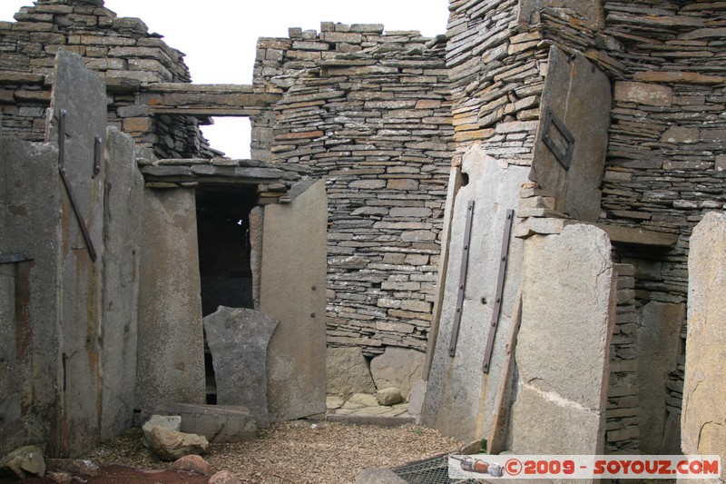 Orkney - Rousay - Midhowe Broch
Georth, Orkney, Scotland, United Kingdom
Mots-clés: Ruines prehistorique