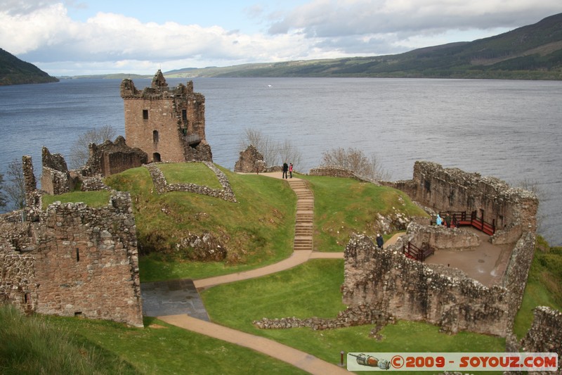 Loch Ness - Urquhart Castle
Drumnadrochit, Highland, Scotland, United Kingdom
Mots-clés: chateau Ruines Moyen-age Lac Urquhart Castle Loch Ness