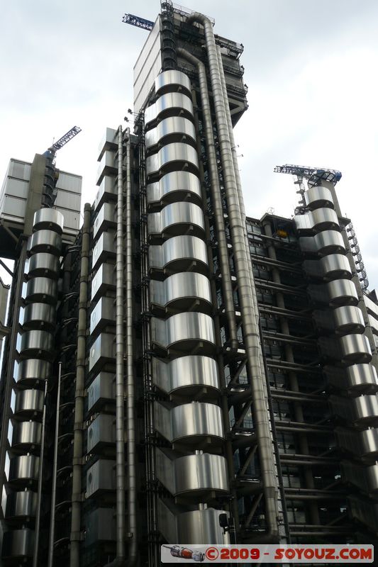 London - The City - Lloyd's Building
Leadenhall St, City of London, EC3M 7, UK
Mots-clés: Lloyd's Building