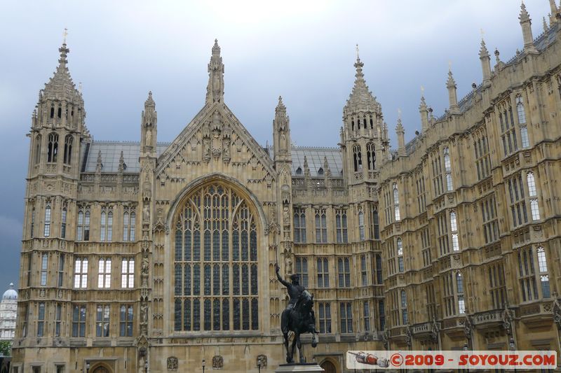 London - Westminster Abbey
Abingdon St, Westminster, London SW1P 3, UK
Mots-clés: patrimoine unesco Eglise Westminster Abbey