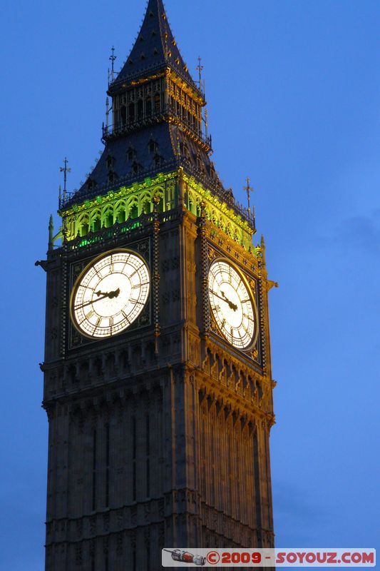 London - Westminster - Big Ben at Dusk
St Margaret St, Westminster, London SW1A 2, UK
Mots-clés: Big Ben Horloge patrimoine unesco Nuit Palace of Westminster