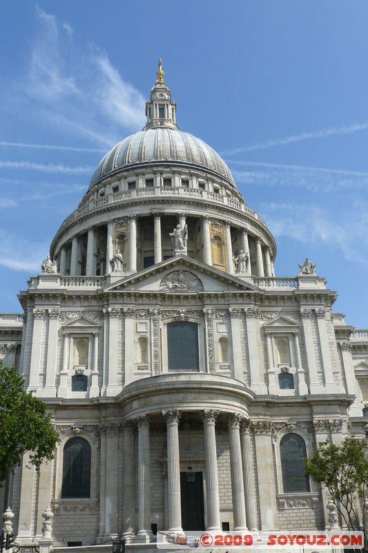 London - The City - St Paul's Cathedral
Carter Ln, City of London, EC4V 5, UK
Mots-clés: Eglise St Paul's Cathedral