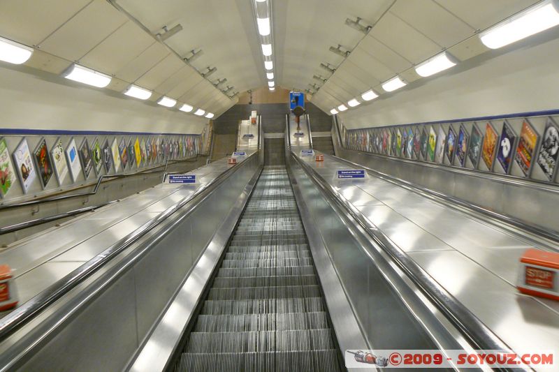 London - The City - Underground St Pauls
City of London, England, United Kingdom
Mots-clés: metro