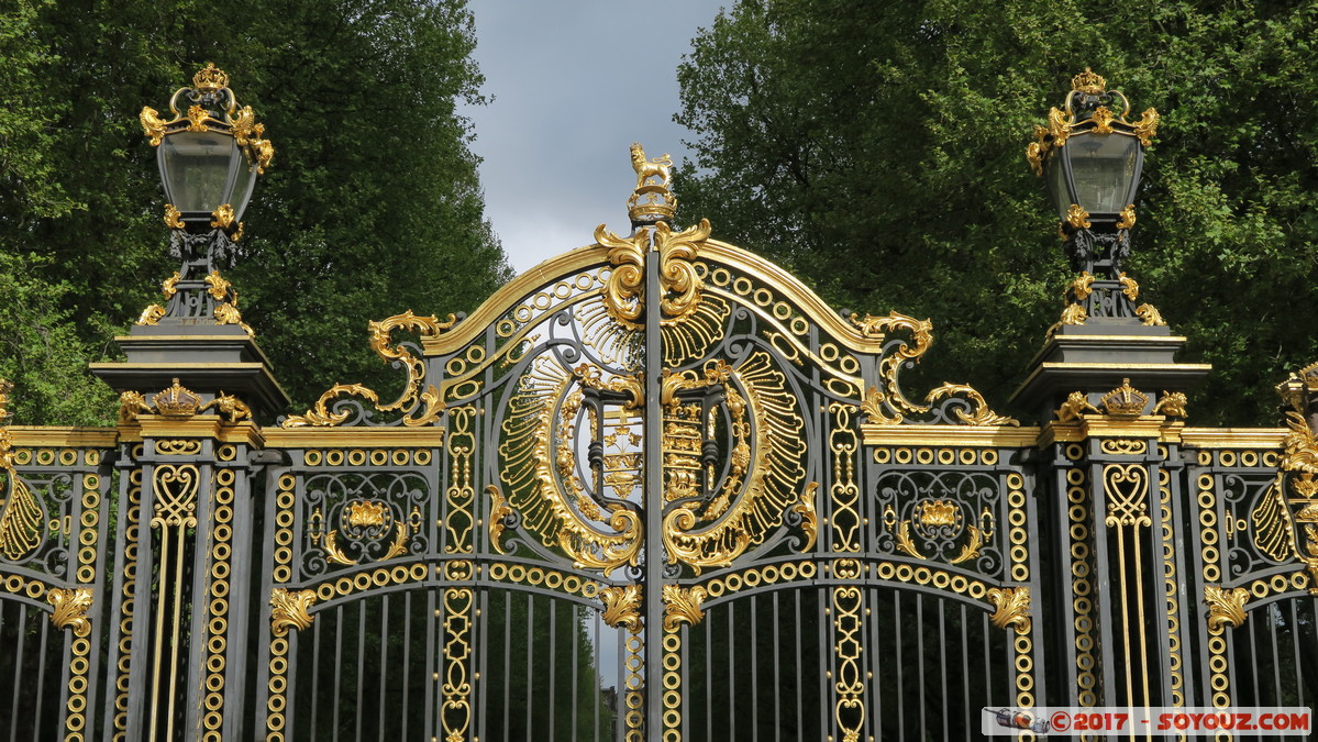 London - Buckingham Palace - Canada Gate
Mots-clés: England GBR geo:lat=51.50253143 geo:lon=-0.14125167 geotagged Royaume-Uni St James's St. James's Ward London Londres Buckingham Palace Canada Gate