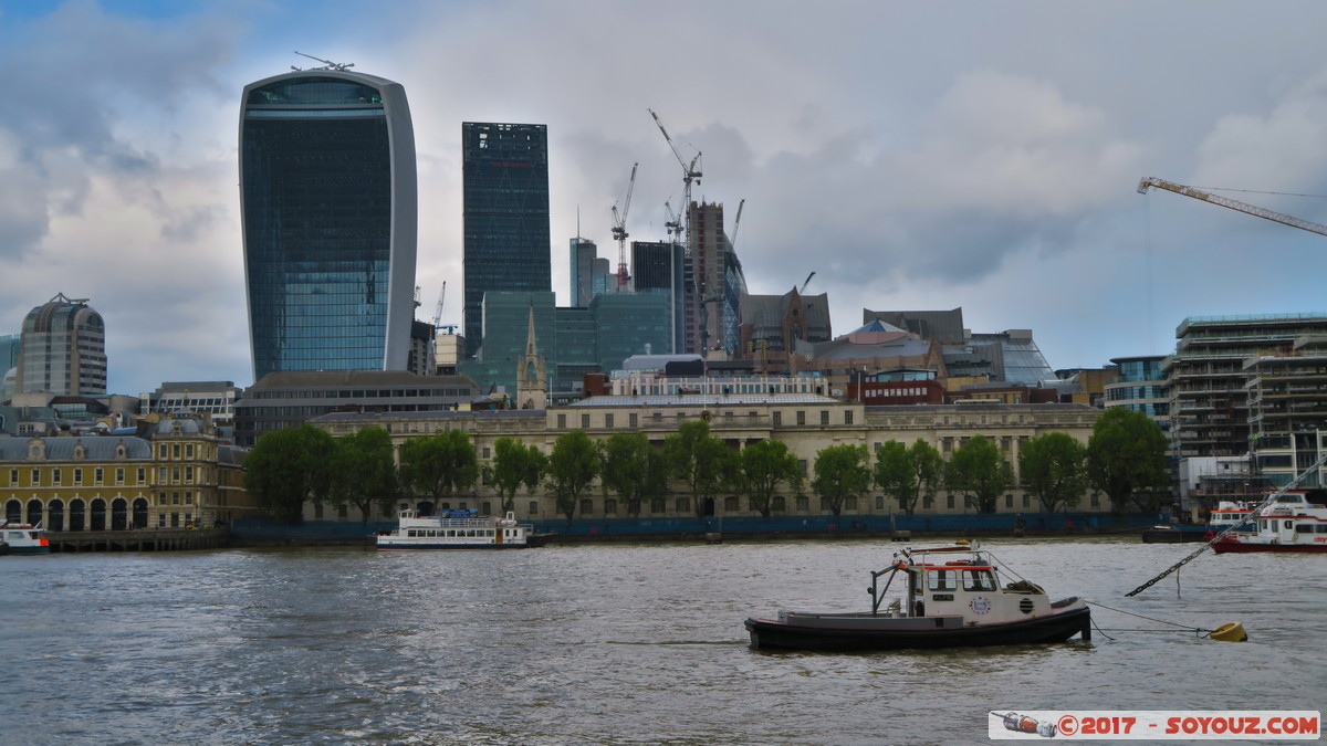 London - The Walkie Talkie
Mots-clés: England GBR geo:lat=51.50628333 geo:lon=-0.08334500 geotagged Riverside Ward Royaume-Uni Southwark London Londres Riviere thames thamise The Walkie Talkie Hdr bateau skyscraper