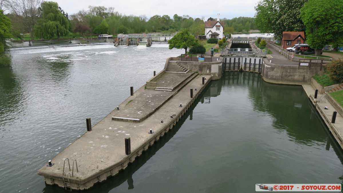 Goring Lock Island
Mots-clés: England GBR geo:lat=51.52290083 geo:lon=-1.14127708 geotagged Goring Royaume-Uni Streatley Oxfordshire Midsomer Ecluse Riviere