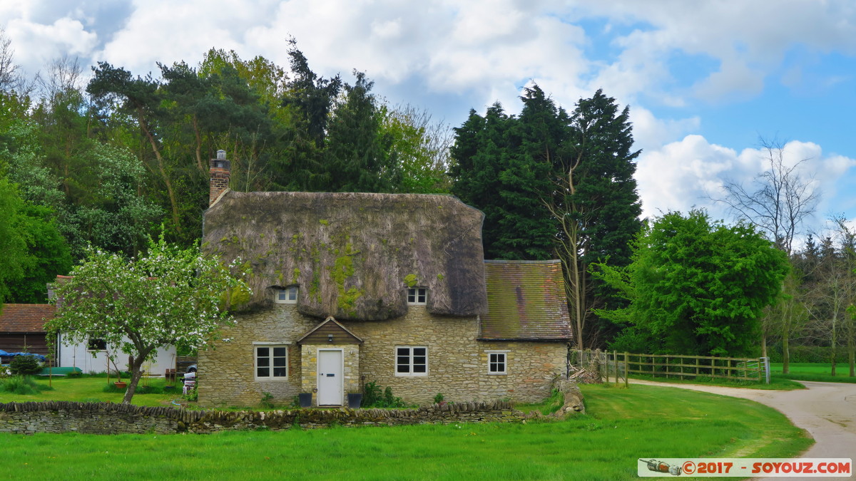 Little Haseley Cottage
Mots-clés: England GBR geo:lat=51.70086533 geo:lon=-1.07601100 geotagged Great Haseley Little Haseley Royaume-Uni Oxfordshire Midsomer English cottage Hdr