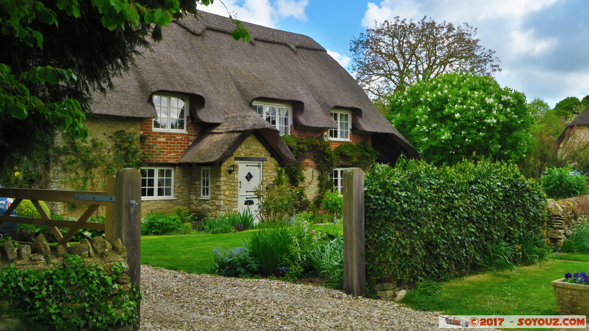 Little Haseley Cottage
Mots-clés: England GBR geo:lat=51.70082487 geo:lon=-1.07426927 geotagged Little Haseley Royaume-Uni Oxfordshire Midsomer English cottage Hdr