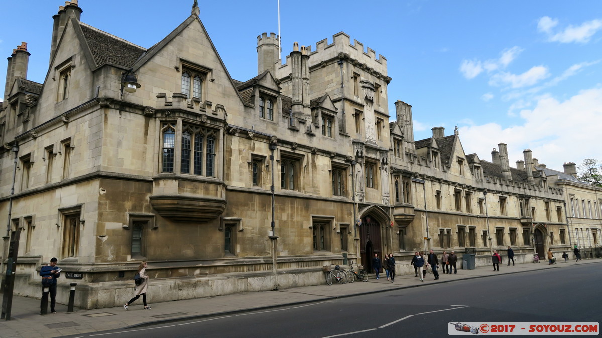 Oxford - All Souls College
Mots-clés: England GBR geo:lat=51.75257800 geo:lon=-1.25324607 geotagged Holywell Ward Oxford Royaume-Uni All Souls College universit
