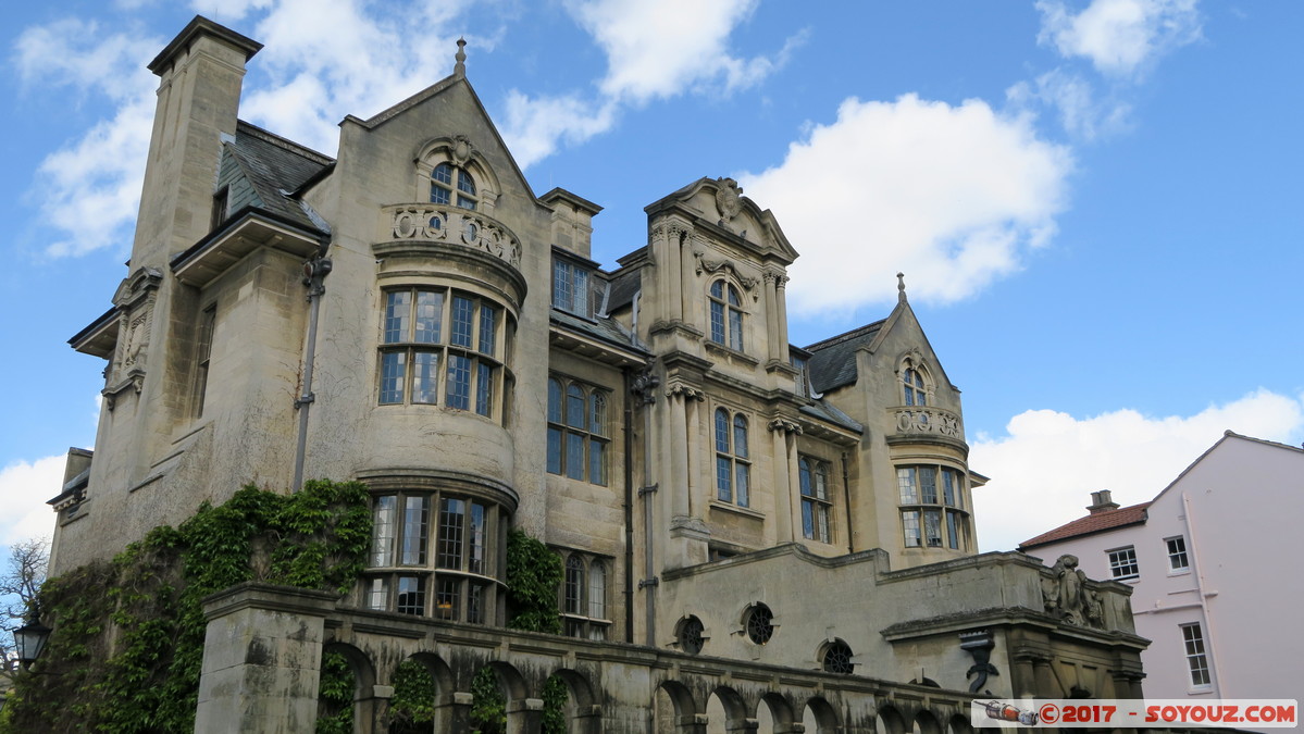 Oxford - University College
Mots-clés: England GBR geo:lat=51.75140429 geo:lon=-1.25177118 geotagged Holywell Ward Oxford Royaume-Uni University College universit