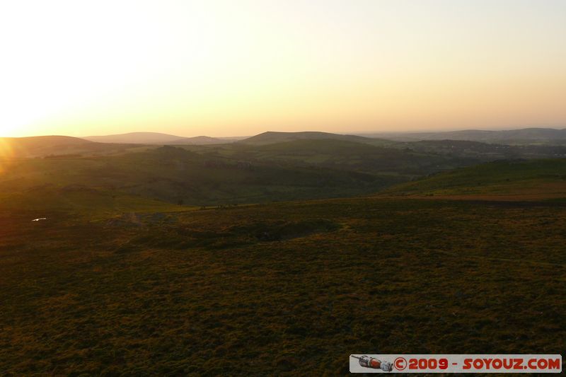 Dartmoor by Dusk
B3387, Ilsington, Devon TQ13 7, UK
Mots-clés: sunset