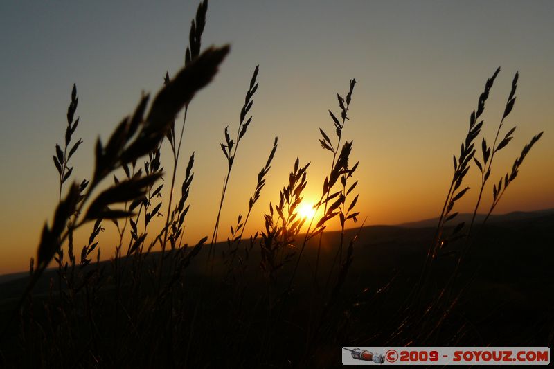 Dartmoor by Dusk
B3387, Ilsington, Devon TQ13 7, UK
Mots-clés: sunset Insolite