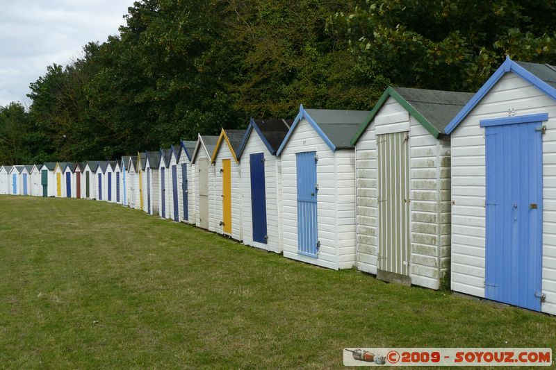 Paignton to Brixham walk - Broadsands - beach huts
Churston Ferrers, Devon, England, United Kingdom
Mots-clés: beach huts