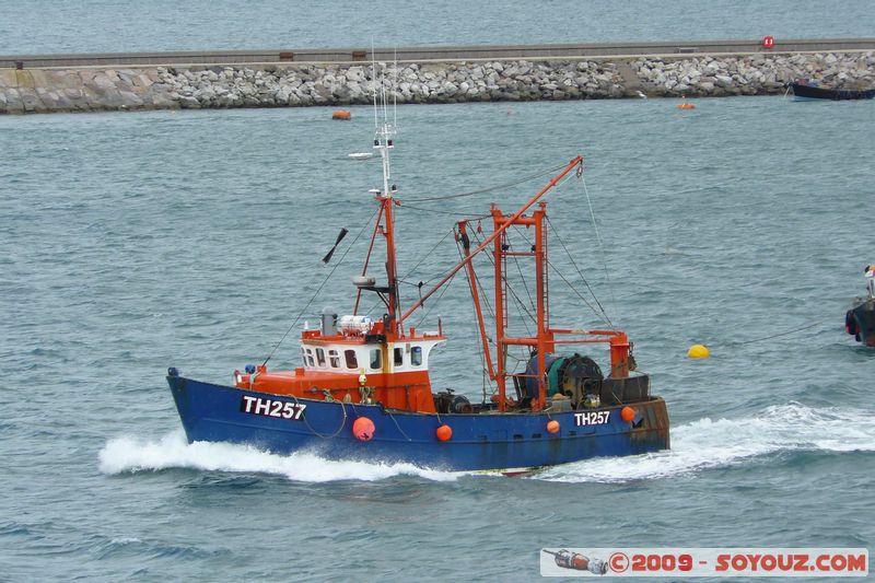 Brixham - Fishing boat
Northfields Ln, Torquay, Torbay TQ5 8, UK
Mots-clés: bateau pecheur