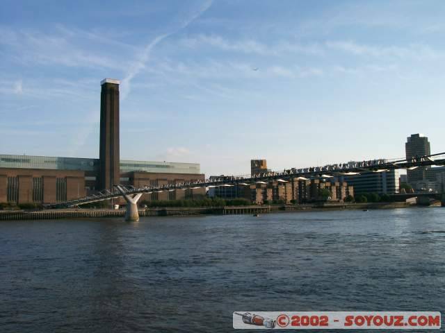 Millenium Bridge
