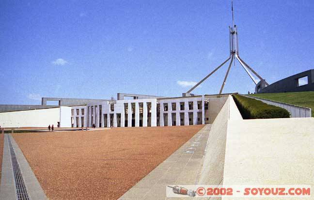 Canberra_15.jpg