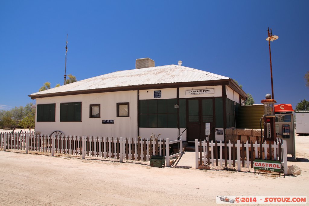 Shark Bay - Hamelin Pool - The Old Telegraph Station
Mots-clés: AUS Australie geo:lat=-26.40071864 geo:lon=114.16577691 geotagged Gladstone State of Western Australia Western Australia Shark Bay patrimoine unesco Hamelin Pool Telegraphe