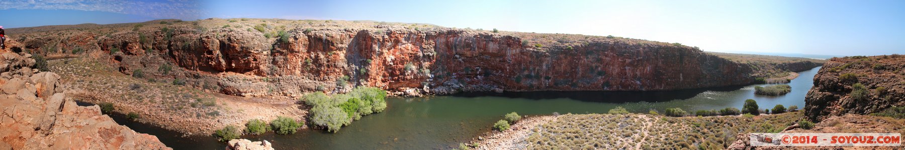 Cap Range National Park - Yardie Creek - panorama
Stitched Panorama
Mots-clés: AUS Australie Bundera Bundera geo:lat=-22.32820767 geo:lon=113.81998162 geotagged Western Australia Cap Range Cap Range National Park Yardie Creek Riviere panorama paysage