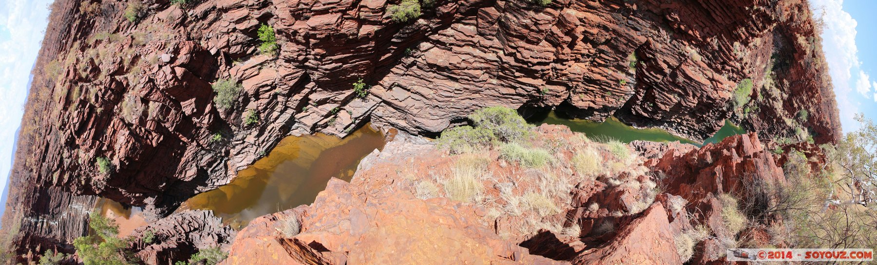 Karijini National Park - Joffre Falls - Panorama
Stitched Panorama
Mots-clés: AUS Australie geo:lat=-22.39015572 geo:lon=118.26884213 geotagged Paraburdoo Western Australia Wittenoom Karijini National Park Karijini panorama Joffre Falls