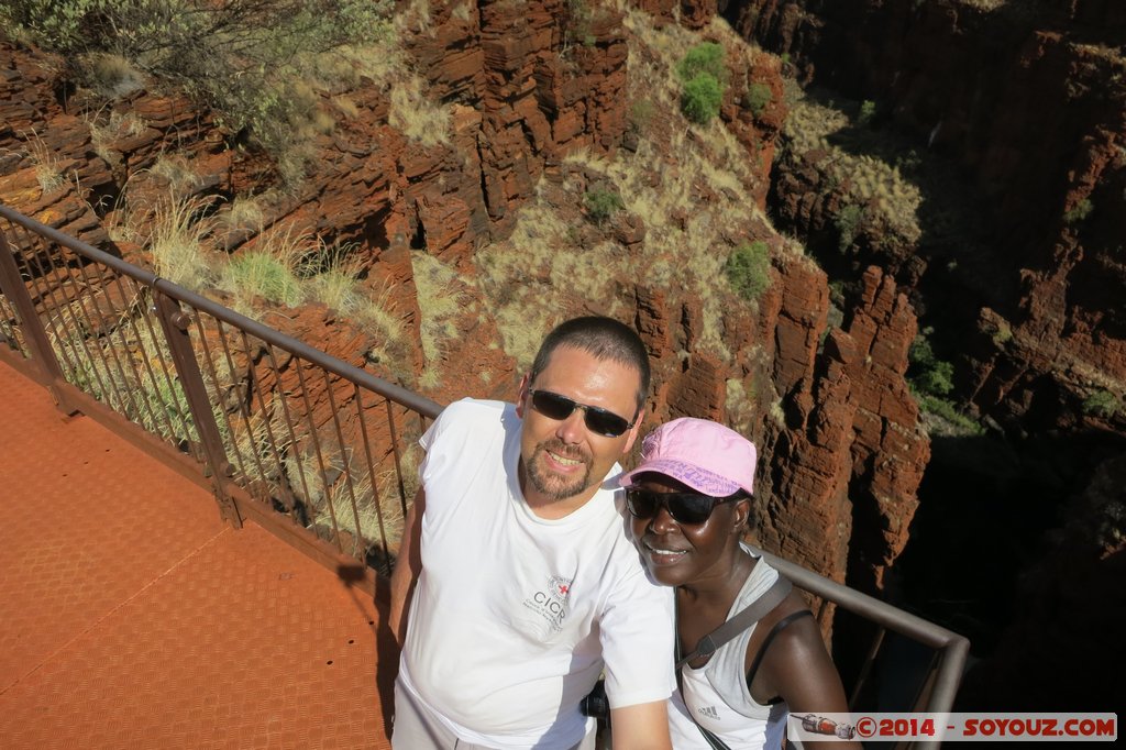 Karijini National Park - Oxer Lookout
Mots-clés: AUS Australie geo:lat=-22.36077965 geo:lon=118.28835777 geotagged Paraburdoo Western Australia Wittenoom Karijini National Park Karijini Oxer Lookout