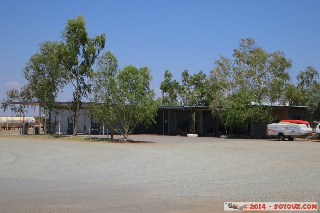 North West Coastal Highway - Nanutarra Roadhouse
Mots-clés: AUS Australie geo:lat=-22.54321185 geo:lon=115.50043659 geotagged Nyang Route Western Australia Nanutarra Roadhouse