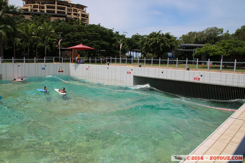 Darwin Waterfront Precinct - Wave Lagoon
Mots-clés: AUS Australie Darwin geo:lat=-12.46665700 geo:lon=130.84776800 geotagged Northern Territory Darwin Waterfront Precinct Piscine