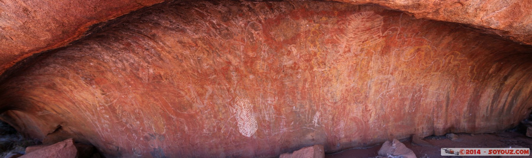 Ayers Rock / Uluru - Mala Walk - Panorama
Stitched Panorama
Mots-clés: AUS Australie Ayers Rock geo:lat=-25.34288740 geo:lon=131.02435740 geotagged Northern Territory Uluru - Kata Tjuta National Park patrimoine unesco uluru Ayers rock Mala Walk Aboriginal art panorama animiste