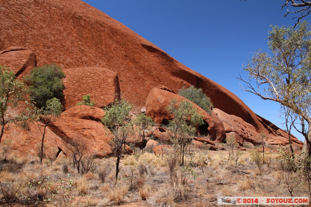 Ayers Rock / Uluru - Mala Walk
Mots-clés: AUS Australie Ayers Rock geo:lat=-25.34290000 geo:lon=131.02315200 geotagged Northern Territory Uluru - Kata Tjuta National Park patrimoine unesco uluru Ayers rock Mala Walk animiste