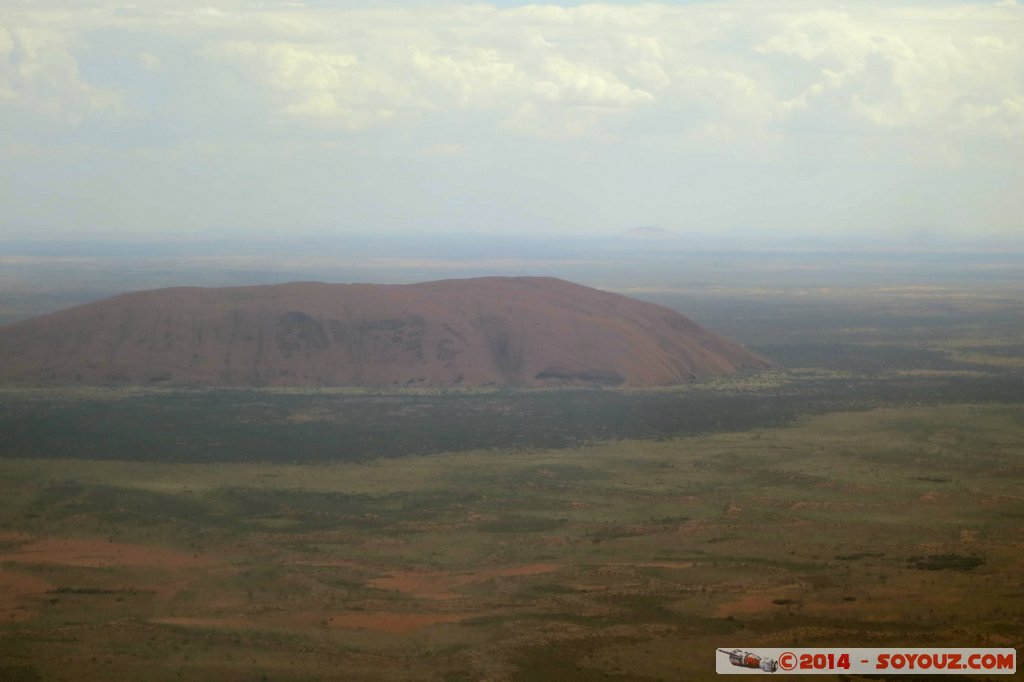 Flight Alice Spring/Yulara  - Vew on Uluru
Mots-clés: AUS Australie geo:lat=-25.15336481 geo:lon=131.15753174 geotagged Northern Territory Uluru - Kata Tjuta National Park patrimoine unesco vue aerienne uluru Ayers rock animiste