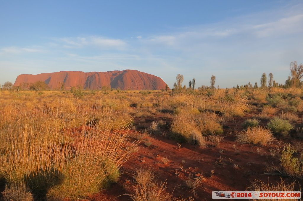 Ayers Rock / Uluru - Sunrise
Mots-clés: AUS Australie Ayers Rock geo:lat=-25.36886327 geo:lon=131.06282782 geotagged Northern Territory Uluru - Kata Tjuta National Park patrimoine unesco uluru Ayers rock sunset animiste