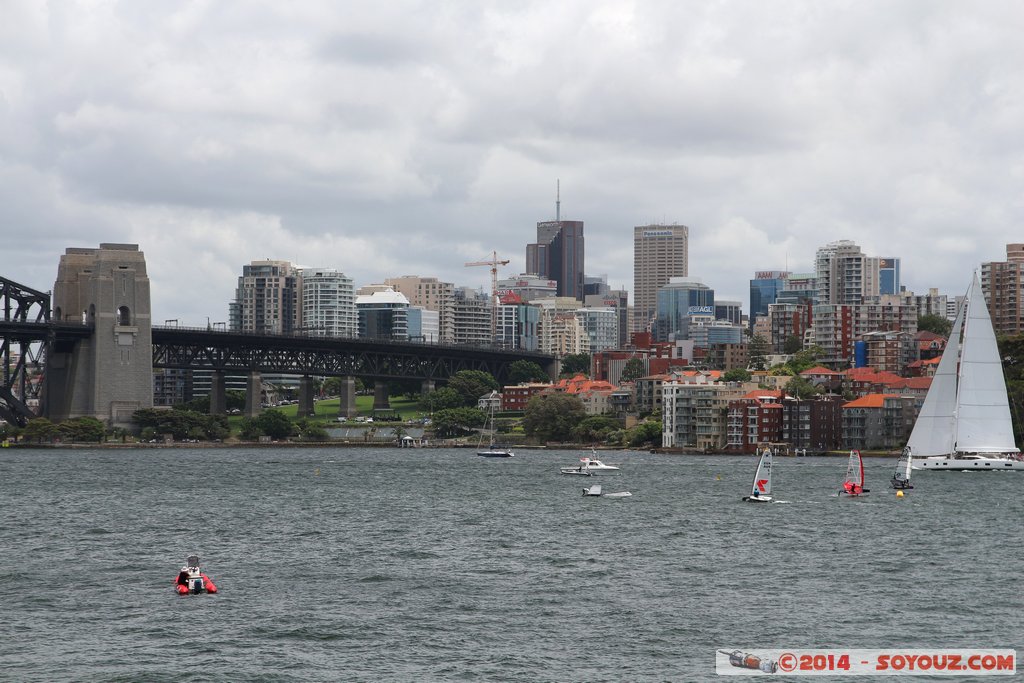 Sydney - Mrs Macquarie Point - Harbour Bridge
Mots-clés: AUS Australie Bondi Junction Garden Island geo:lat=-33.85951432 geo:lon=151.22167932 geotagged New South Wales Sydney Parc Mrs Macquarie Point Harbour Bridge Pont