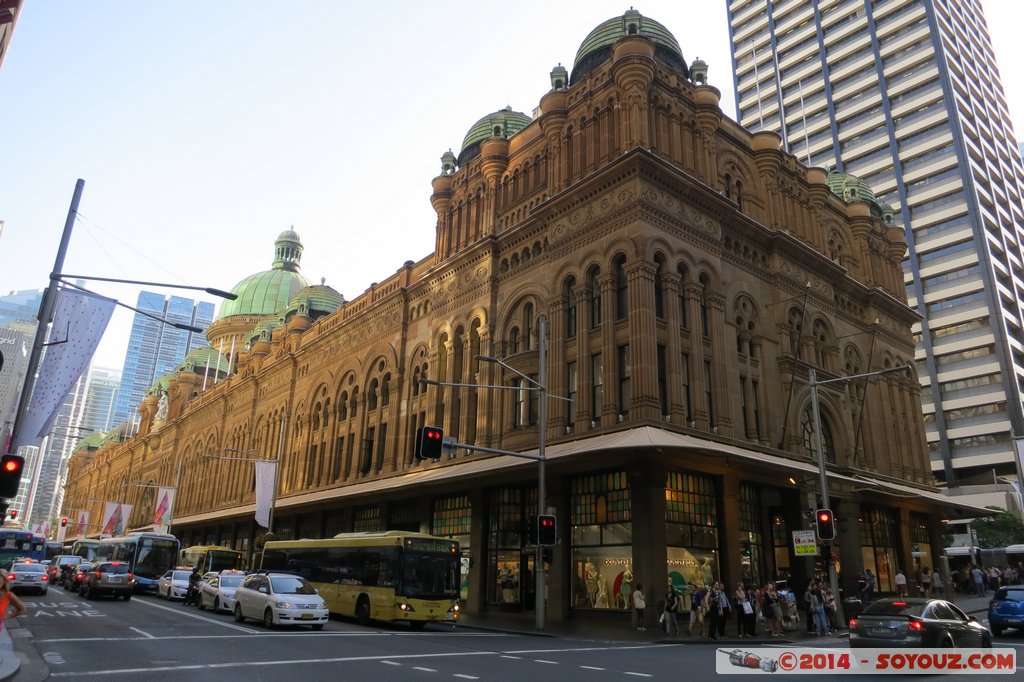 Sydney CBD - Queen Victoria Building (QVB)
Mots-clés: AUS Australie geo:lat=-33.87065550 geo:lon=151.20705300 geotagged Grosvenor Place New South Wales Sydney CBD QVB